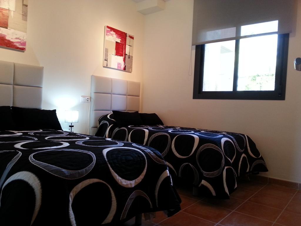 Apartamento Unifamiliar Golf Vera Urb Privada Y Tranquila Phòng bức ảnh