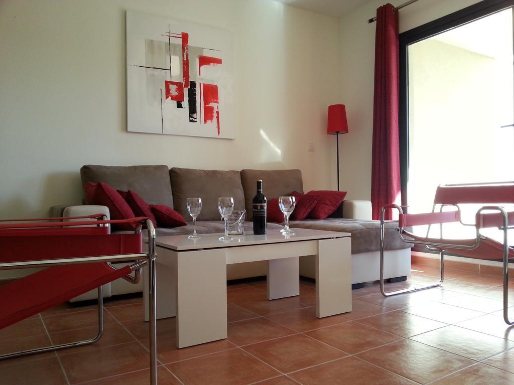 Apartamento Unifamiliar Golf Vera Urb Privada Y Tranquila Phòng bức ảnh