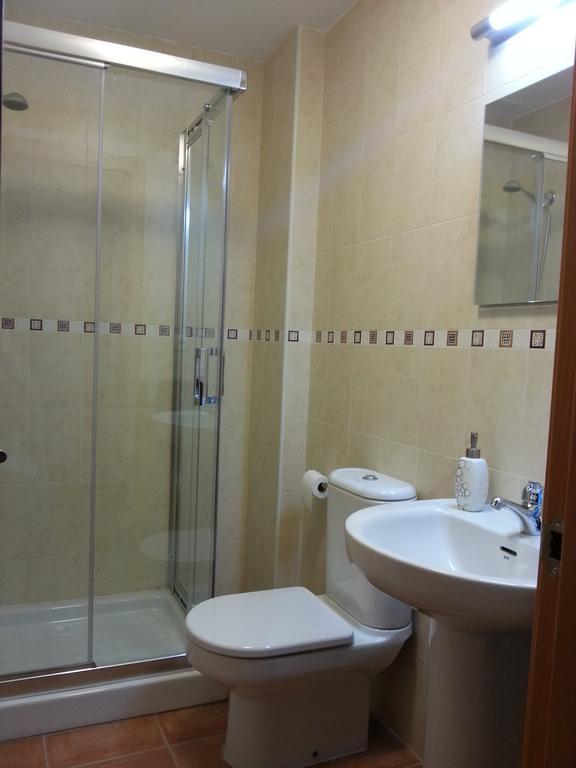 Apartamento Unifamiliar Golf Vera Urb Privada Y Tranquila Phòng bức ảnh